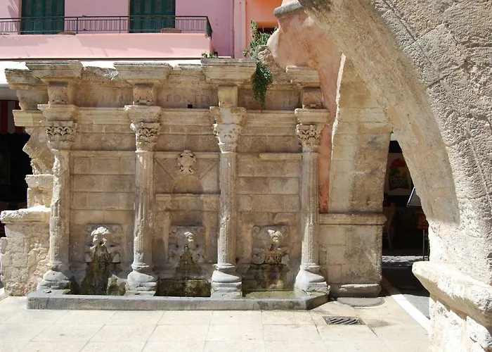 Апартаменты Myron Old Town