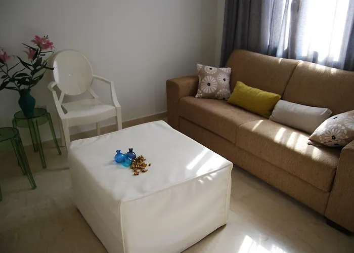 Myron Old Town * Ретимно